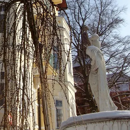 Regent & Wellness Отель